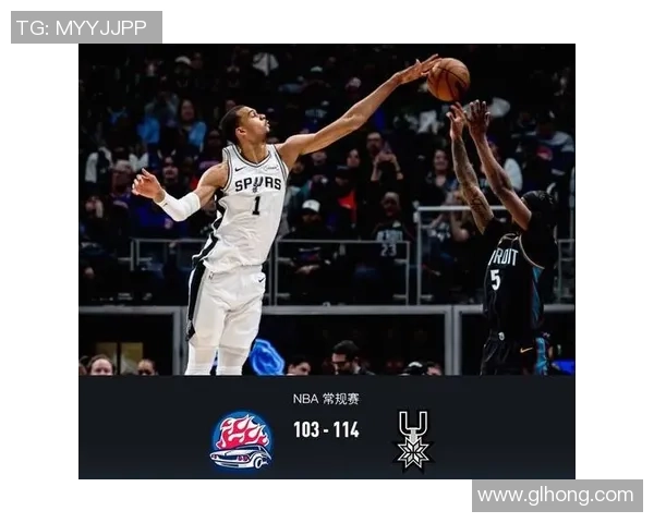 火箭队迎战马刺展开激烈对决 全力争取季后赛席位决胜时刻来临